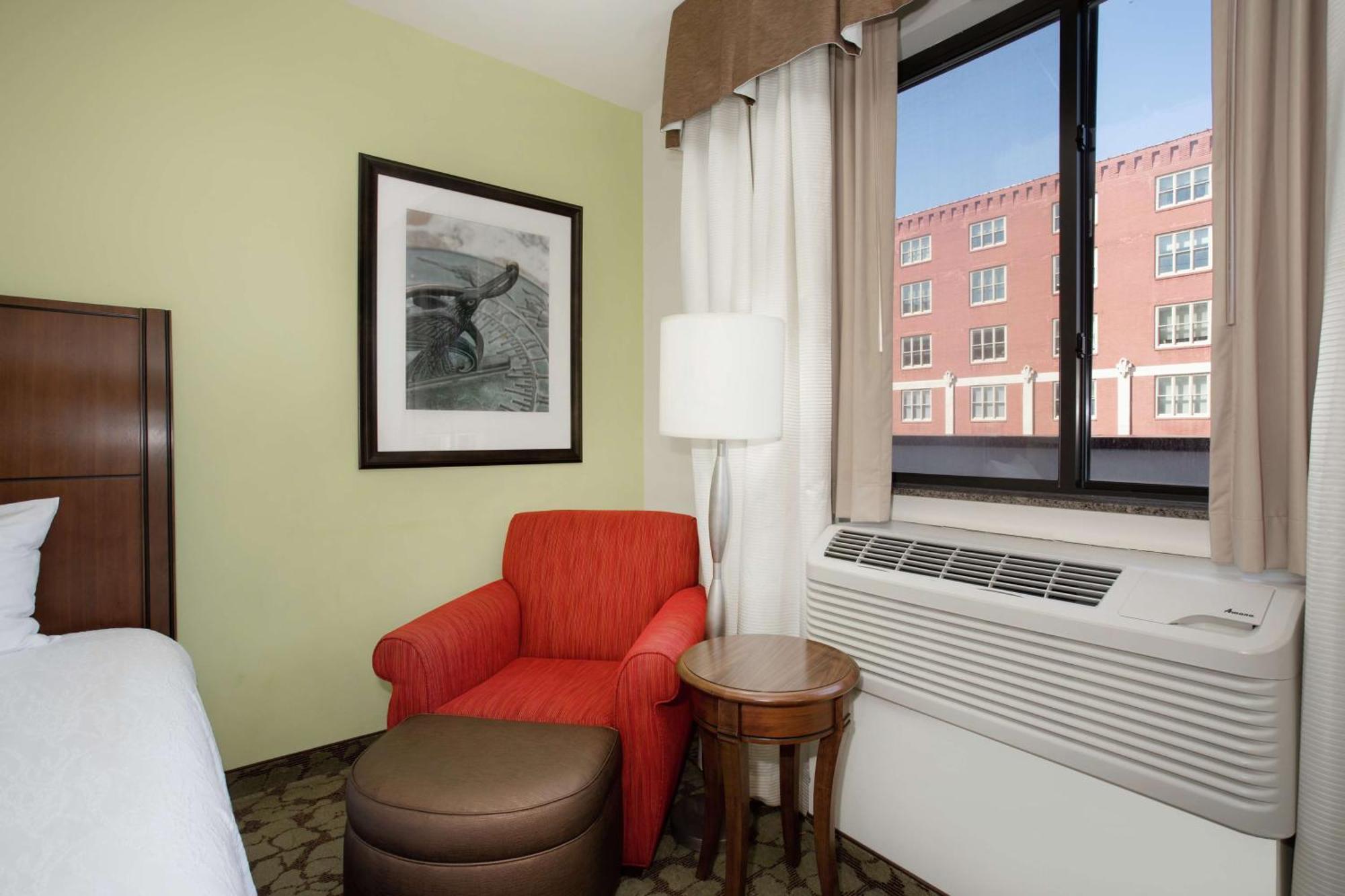 Hilton Garden Inn Lincoln Downtown/Haymarket Екстер'єр фото