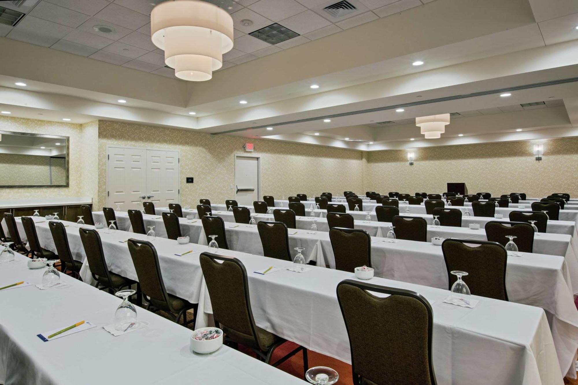 Hilton Garden Inn Lincoln Downtown/Haymarket Екстер'єр фото